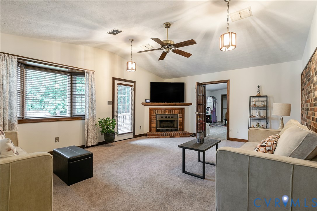 3955 Turner Woods Road Henrico, VA 23231 - Photo 15 of 43