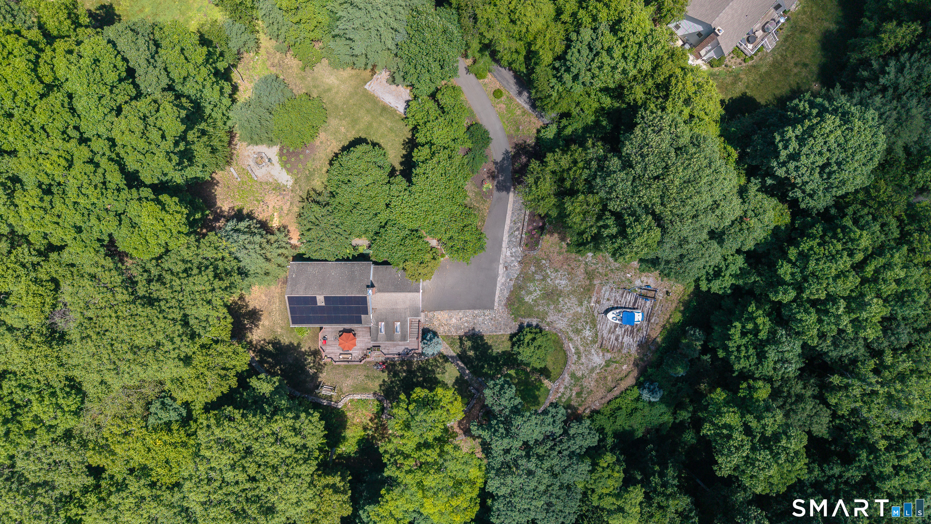 17 Sweet Meadow Road Newtown, CT 06470 - Photo 38 of 40