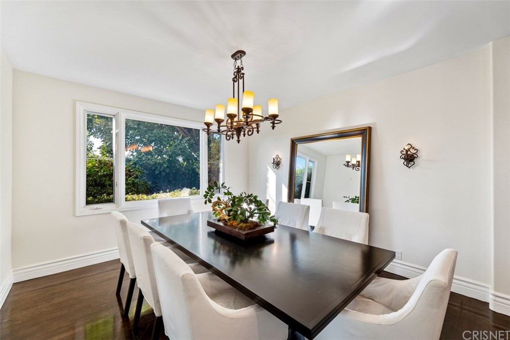 23471 Park Colombo Calabasas, CA 91302 - Photo 12 of 54