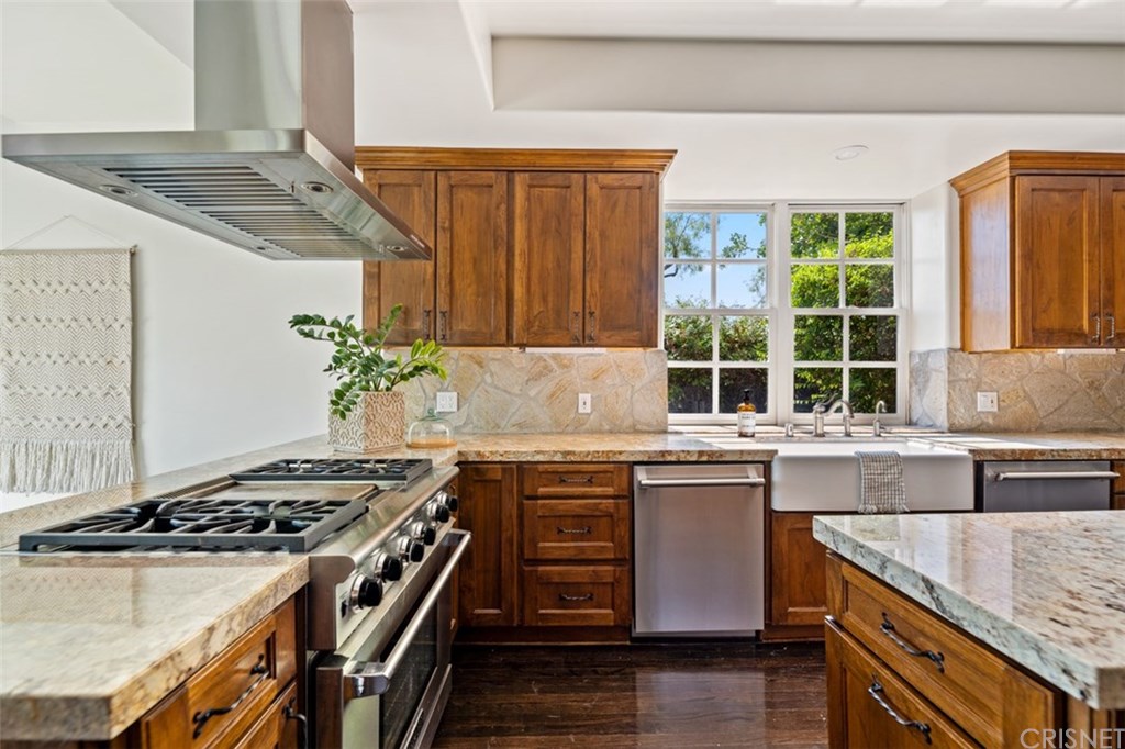 23471 Park Colombo Calabasas, CA 91302 - Photo 15 of 54