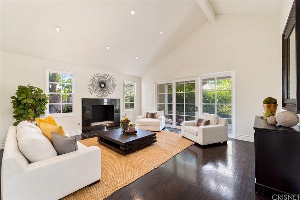 23471 Park Colombo Calabasas, CA 91302 - Photo 19 of 54