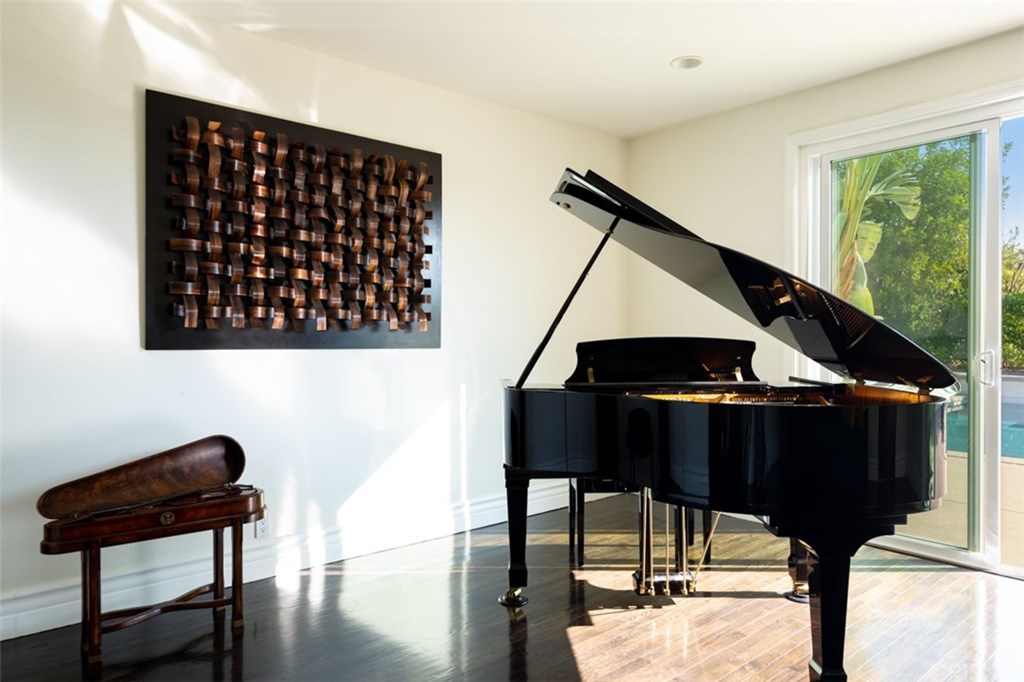 23471 Park Colombo Calabasas, CA 91302 - Photo 22 of 54