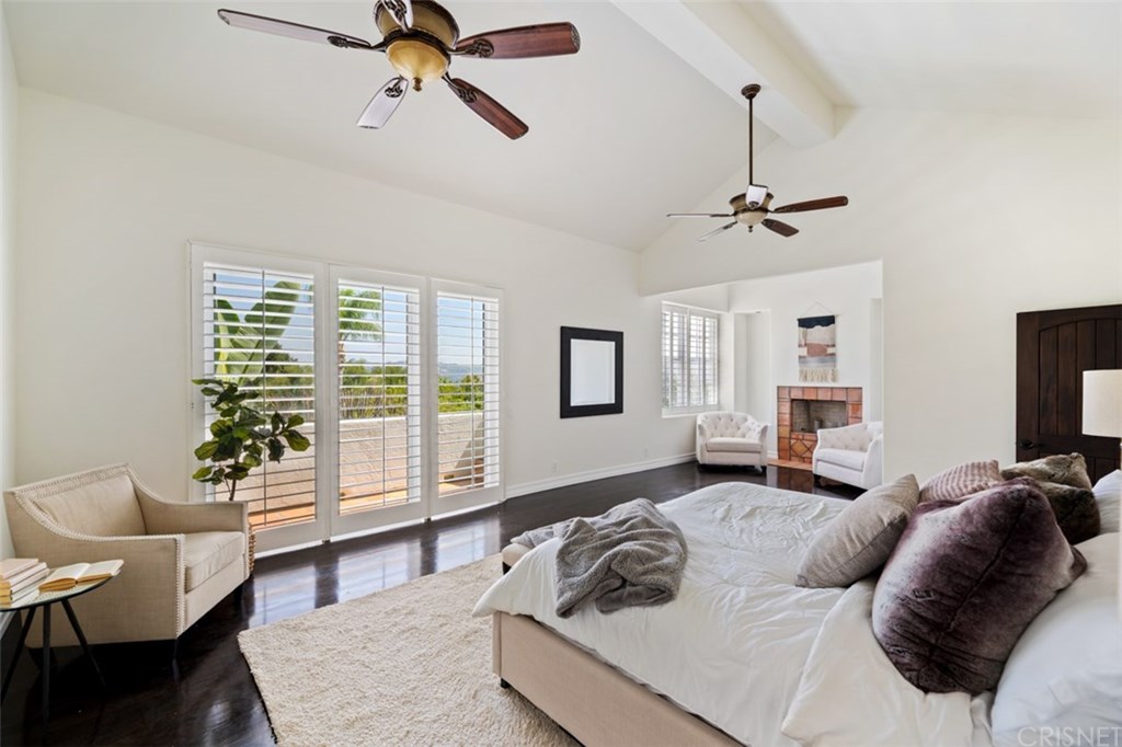 23471 Park Colombo Calabasas, CA 91302 - Photo 29 of 54