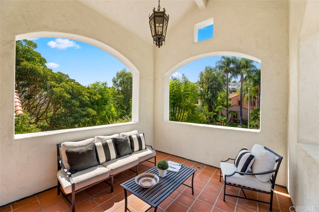 23471 Park Colombo Calabasas, CA 91302 - Photo 37 of 54