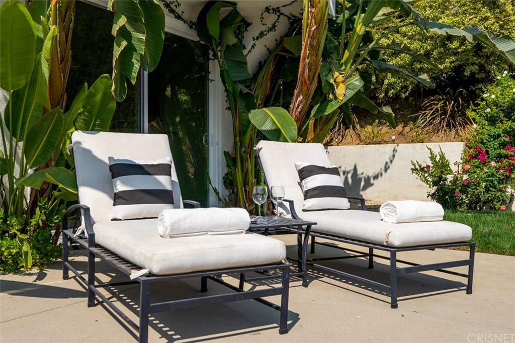 23471 Park Colombo Calabasas, CA 91302 - Photo 43 of 54