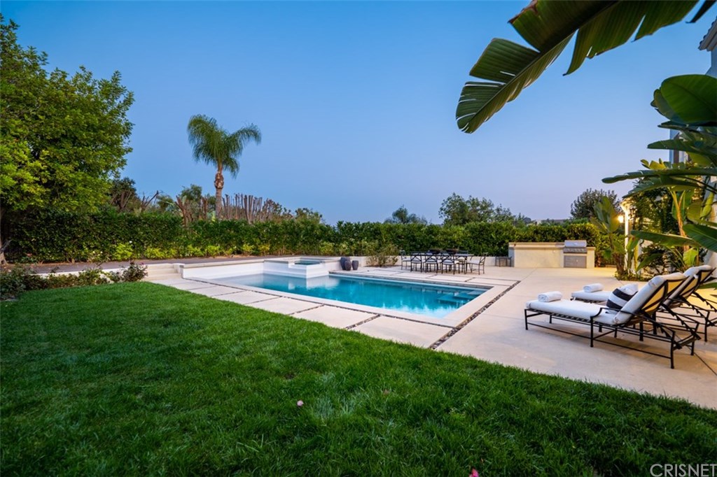 23471 Park Colombo Calabasas, CA 91302 - Photo 48 of 54