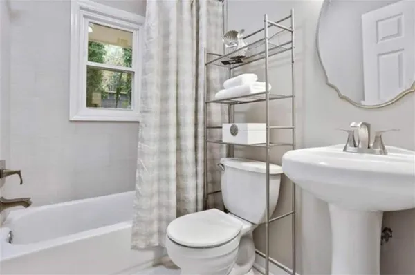 $1,895 | 2980 Pasadena Drive, Decatur, GA 30032