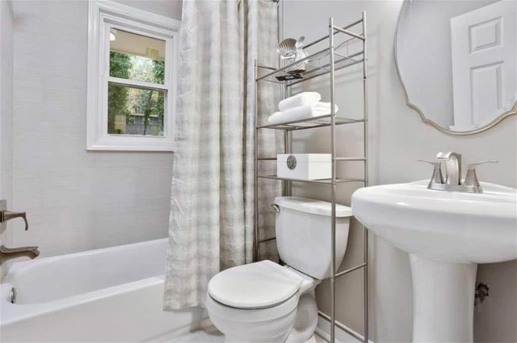 2980 Pasadena Drive Decatur, GA 30032 - Photo 14 of 17