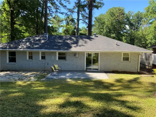 $1,895 | 2980 Pasadena Drive, Decatur, GA 30032