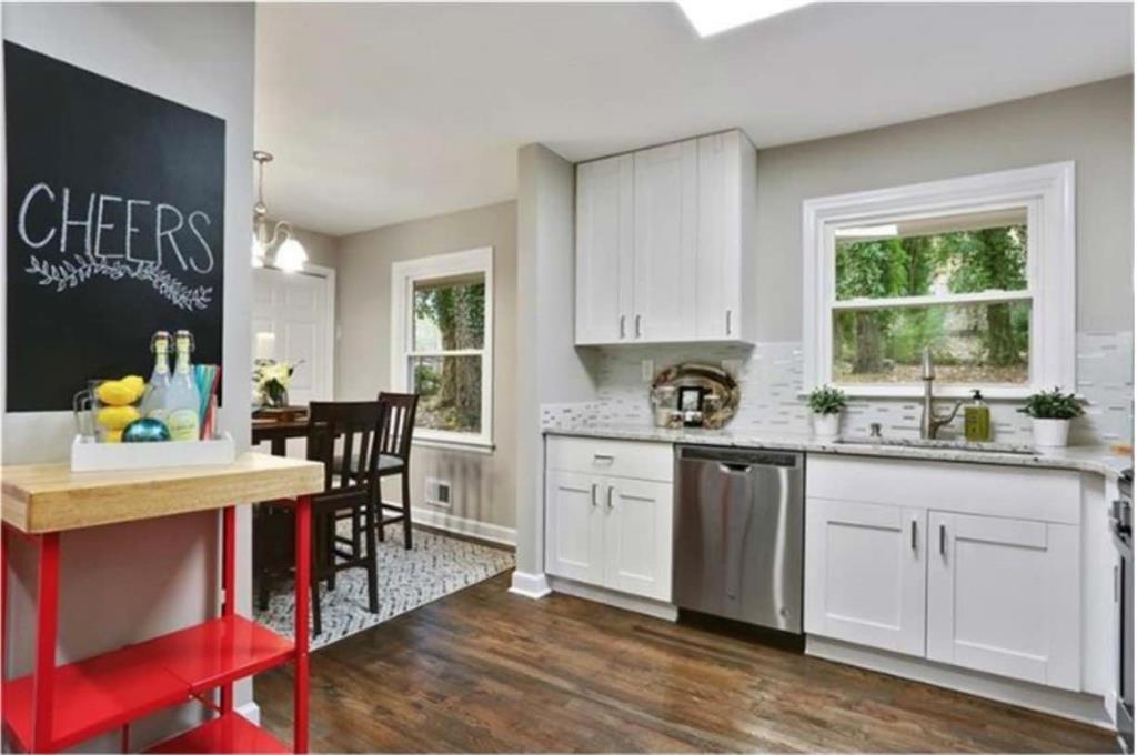 2980 Pasadena Drive Decatur, GA 30032 - Photo 4 of 17