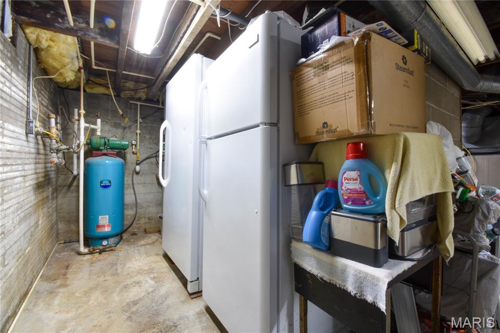 8221 State Rte 4 Staunton, IL 62088 - Photo 33 of 45