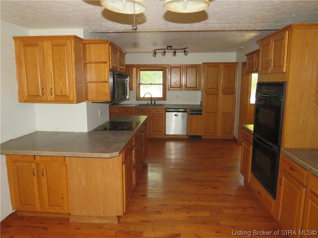 10447 South Rudolph Road Fredericksburg, IN 47120 - Photo 17 of 32