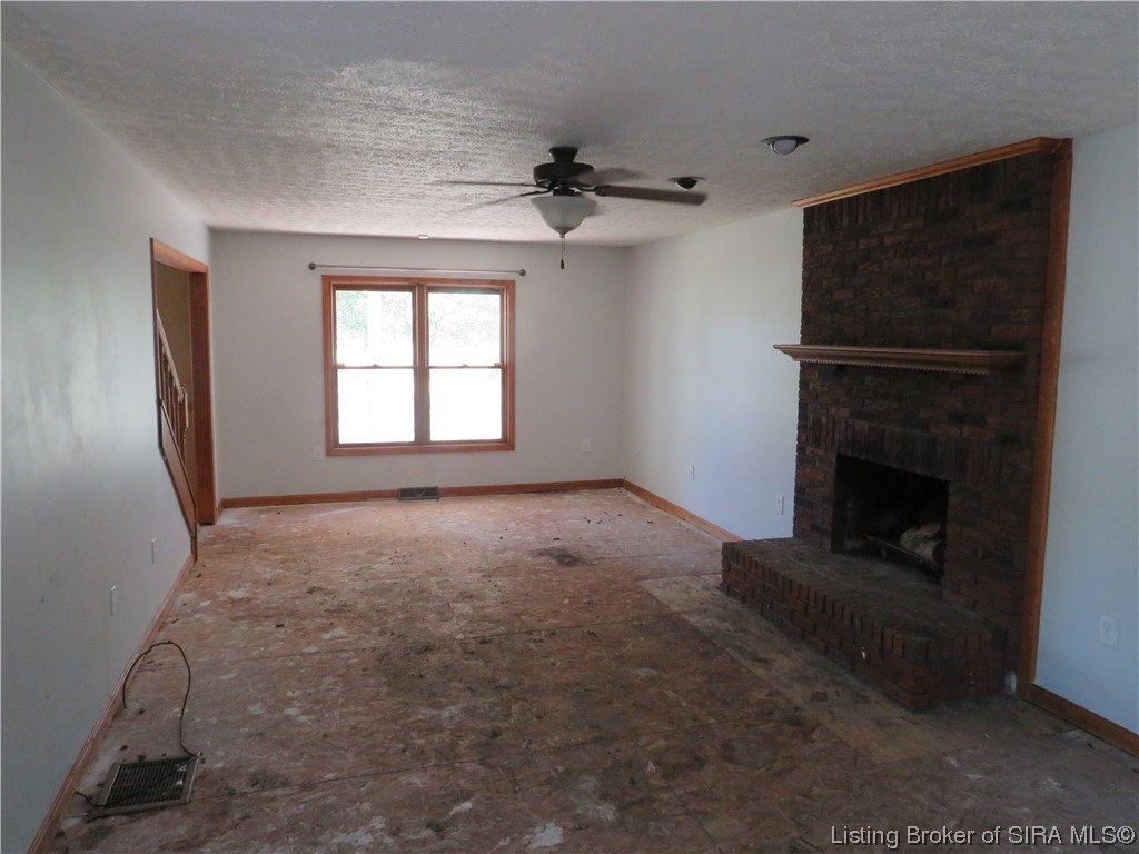 10447 South Rudolph Road Fredericksburg, IN 47120 - Photo 9 of 32