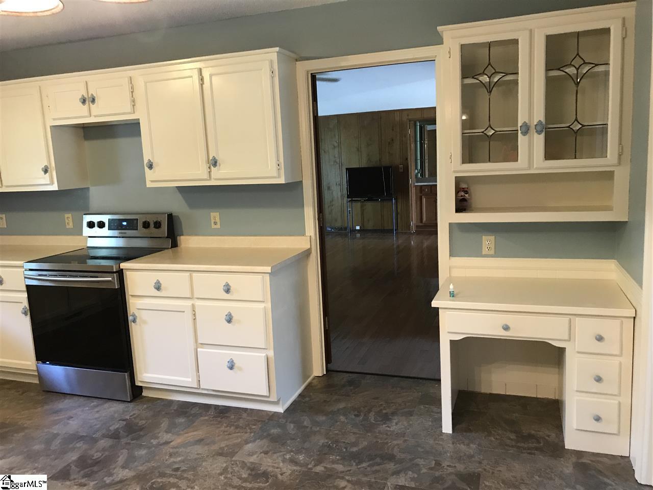 600 Sheffield Road Easley, SC 29642 - Photo 11 of 36 Gallery Image 11