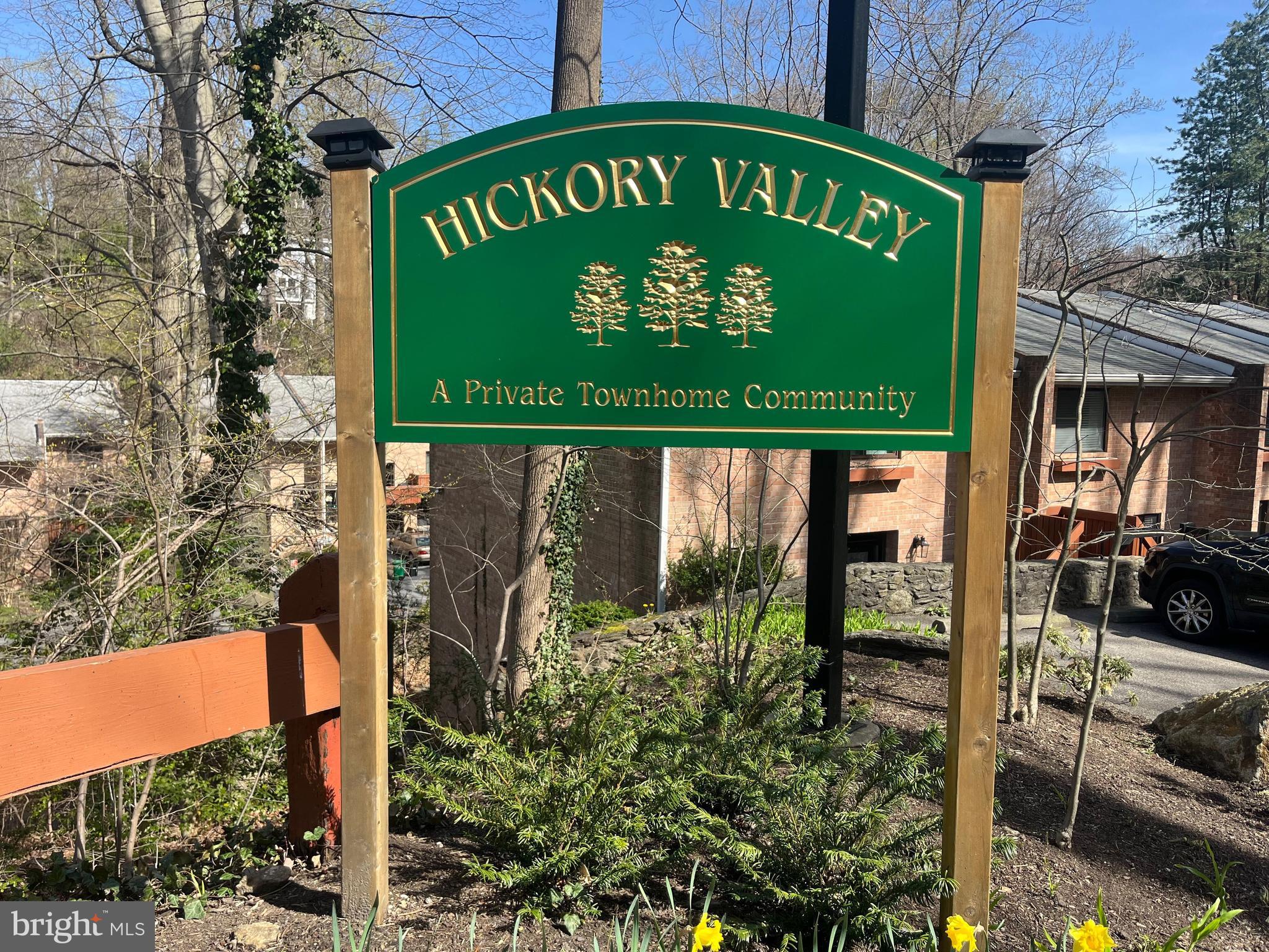 652 North Lemon Street Media, PA 19063 - Photo 32 of 48 Hickory Valley entrance