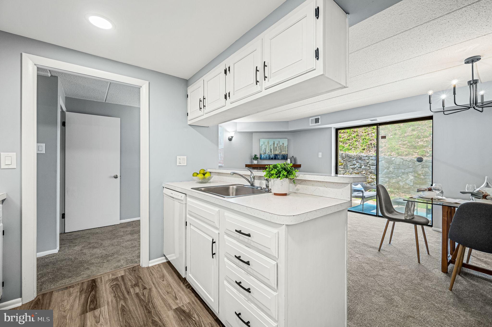 652 North Lemon Street Media, PA 19063 - Photo 7 of 48 Kitchen