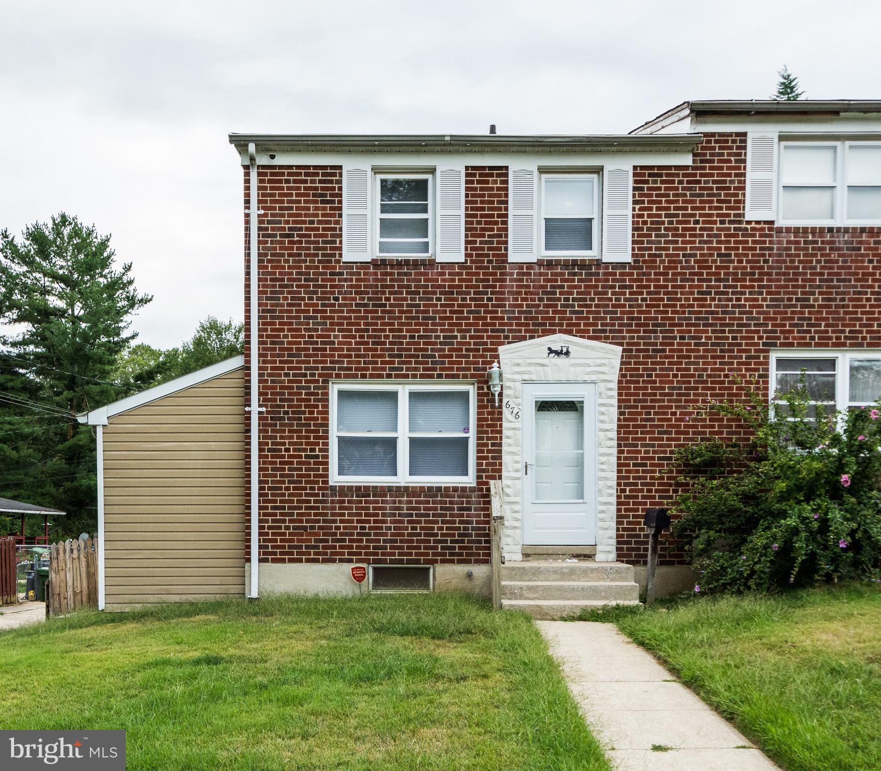 676 Queensgate Road Baltimore, MD 21229 - Photo 1 of 30