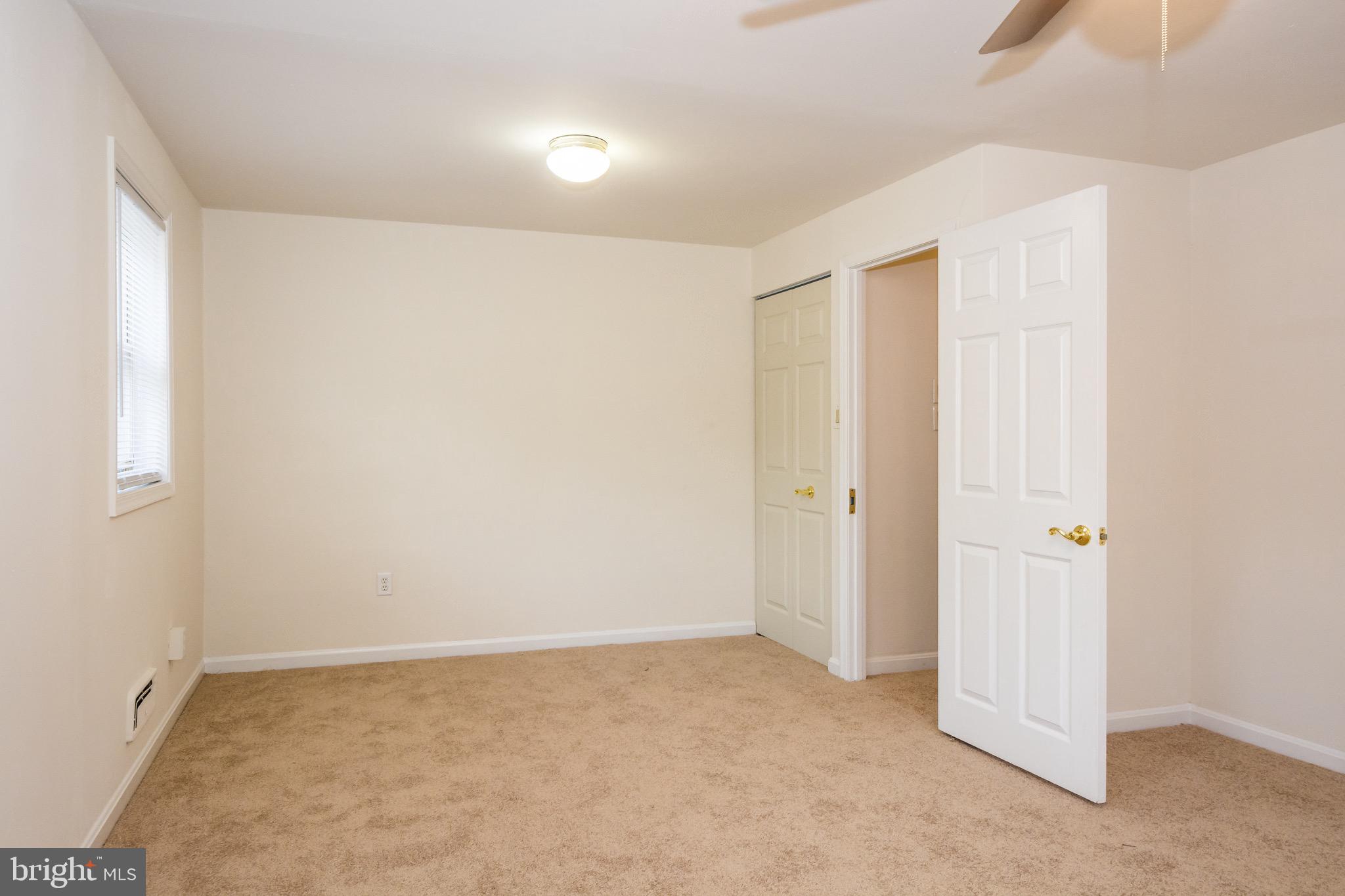 676 Queensgate Road Baltimore, MD 21229 - Photo 19 of 30
