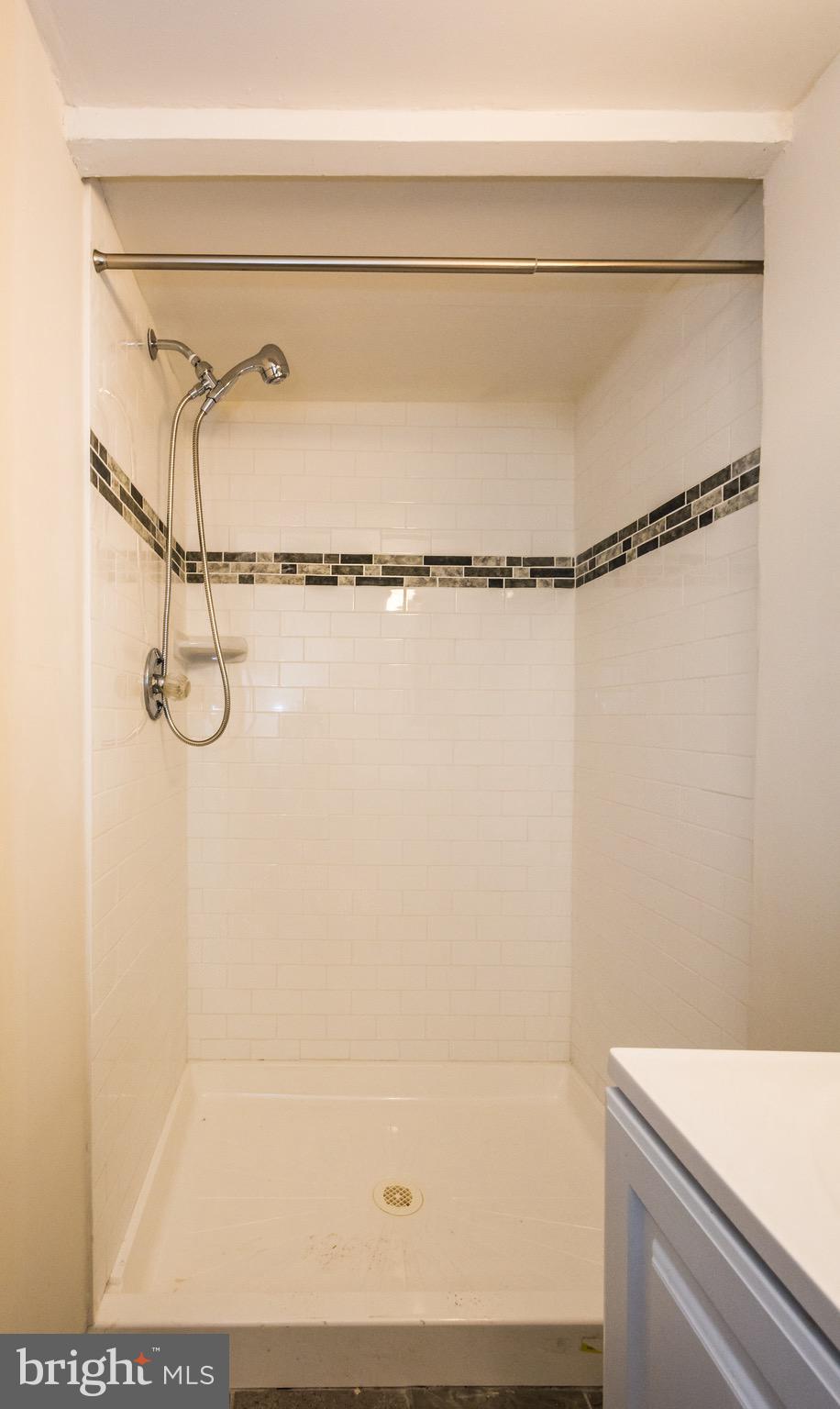 676 Queensgate Road Baltimore, MD 21229 - Photo 30 of 30 basement bathroom