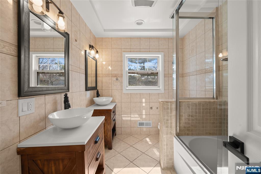 181 Haddenfield Road Clifton, NJ 07013 - Photo 18 of 34