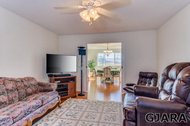 721 33 Road Clifton, CO 81520 - Photo 4 of 8 Gallery Image 4