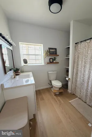 $299,900 | 10 School Lane, Reading, PA 19606