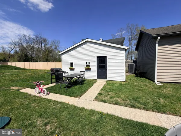 $299,900 | 10 School Lane, Reading, PA 19606