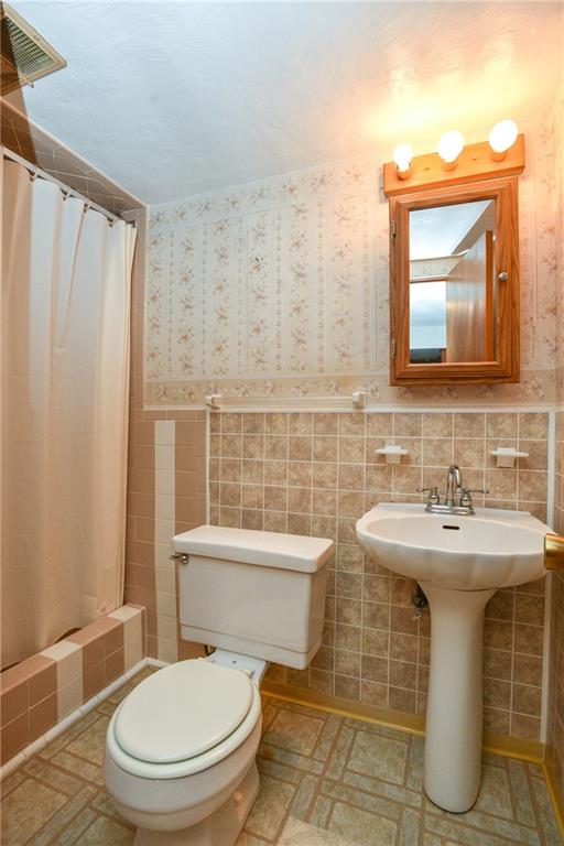 1004 Dressel Road Allison Park, PA 15101 - Photo 19 of 24 Gallery Image 19