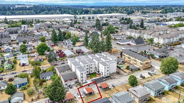 $99,000 | 43-xx South Cedar Street, Unit 3, Tacoma, WA 98409