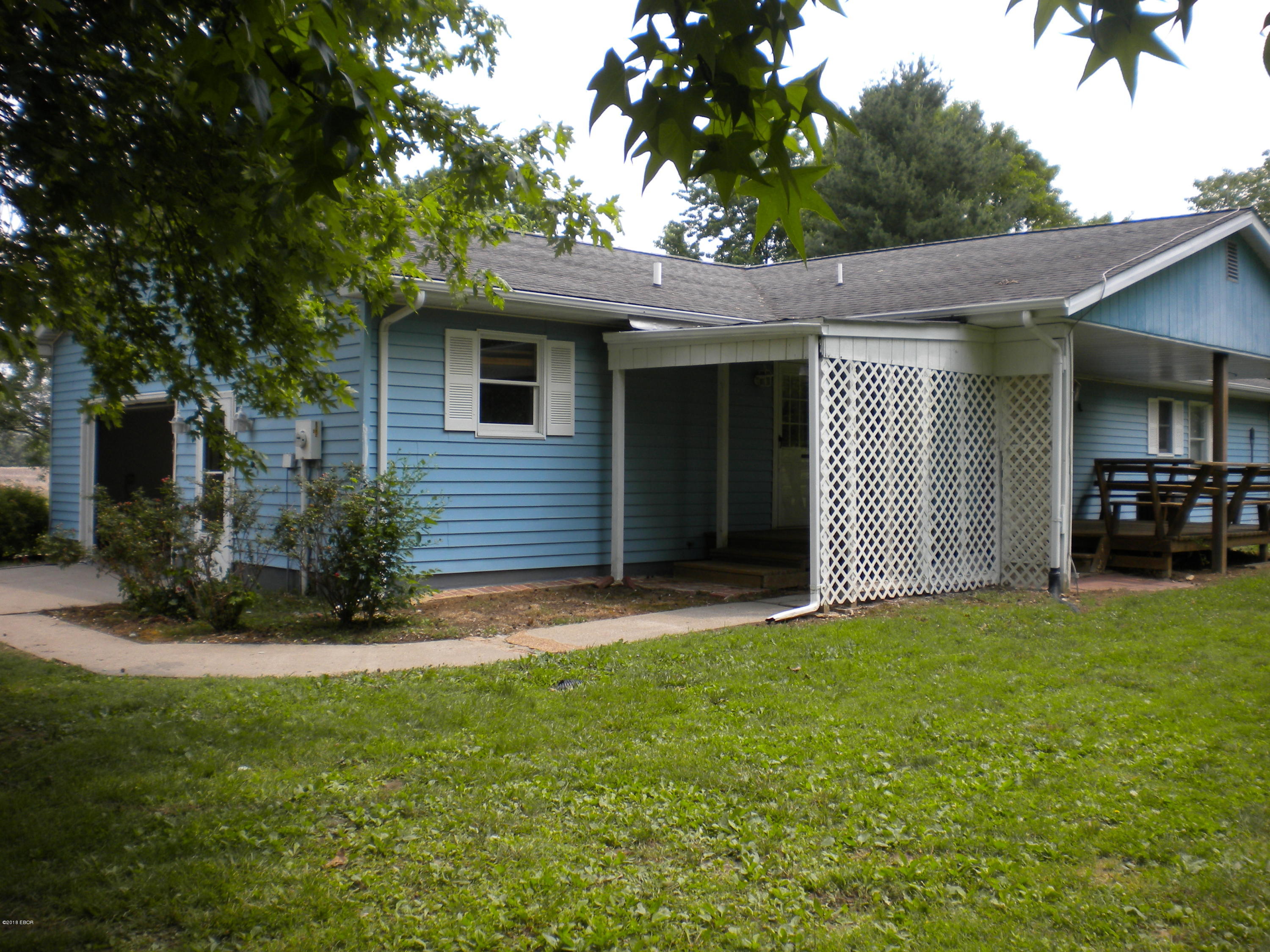1210 State Rte 142 Eldorado, IL 62930 - Photo 2 of 22 Gallery Image 2