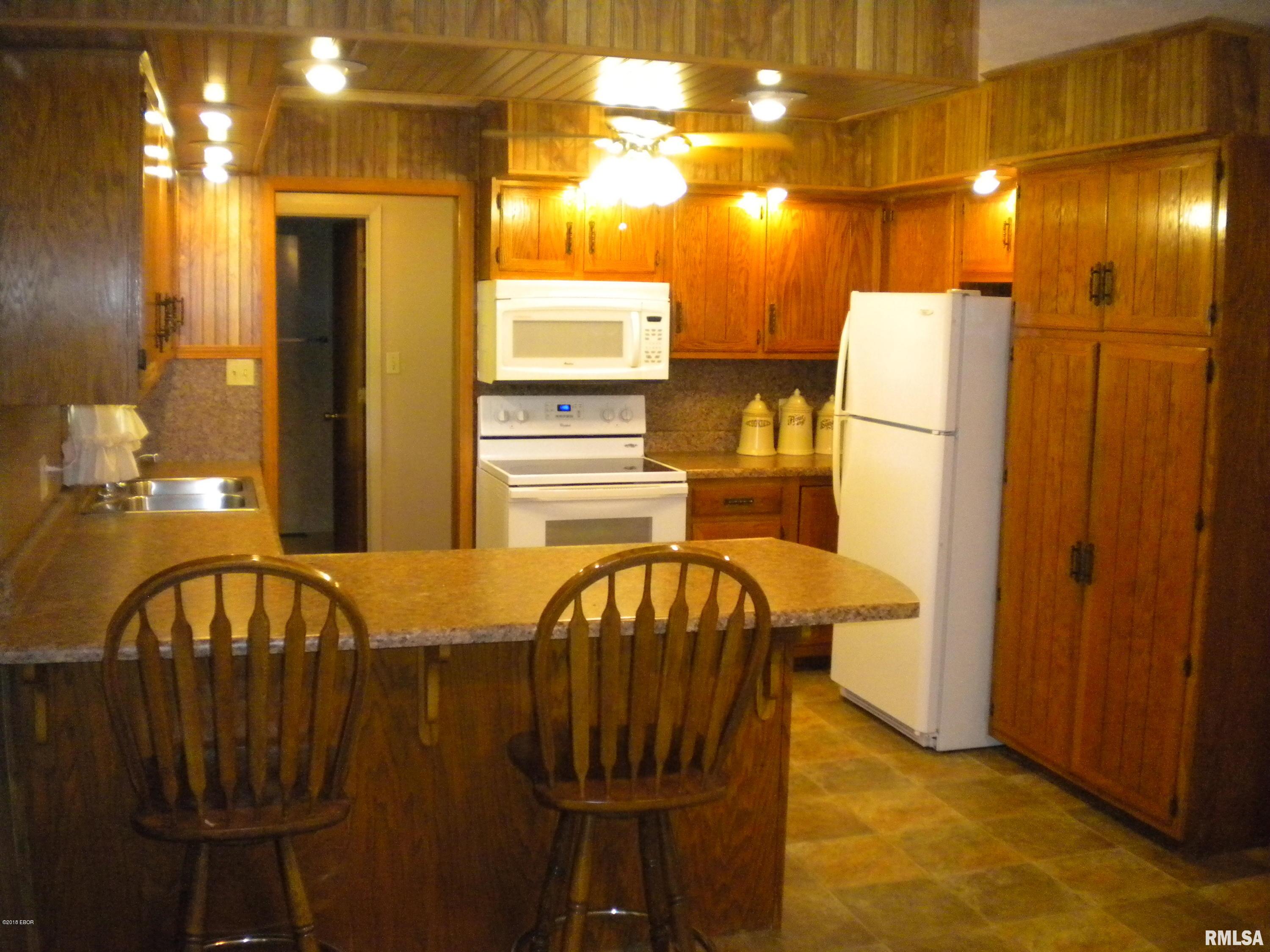 1210 State Rte 142 Eldorado, IL 62930 - Photo 7 of 22 Gallery Image 7