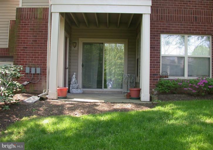 1782 Jonathan Way, Unit 1782B Reston, VA 20190 - Photo 3 of 11 Patio