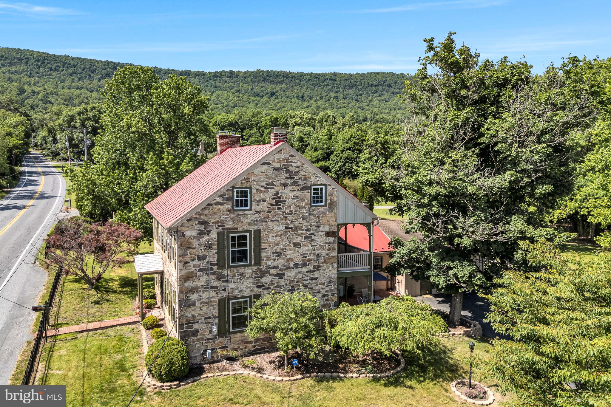 3421 Waggoners Gap Road Carlisle, PA 17013 - Photo 15 of 110