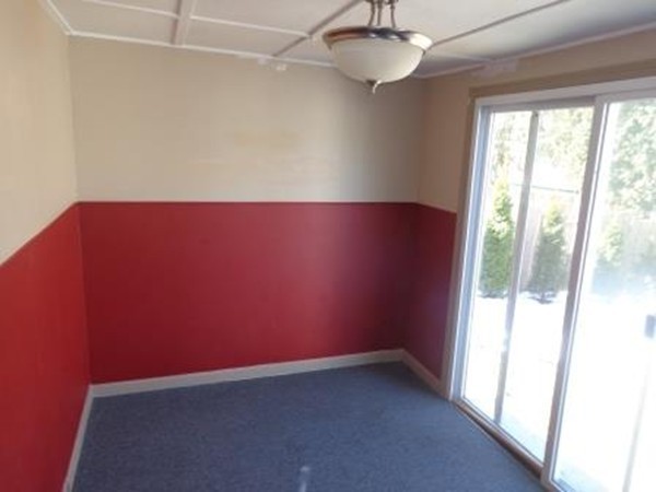 60 Powell Avenue Springfield, MA 01118 - Photo 3 of 16 Gallery Image 3