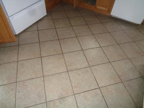 60 Powell Avenue Springfield, MA 01118 - Photo 5 of 16 Gallery Image 5