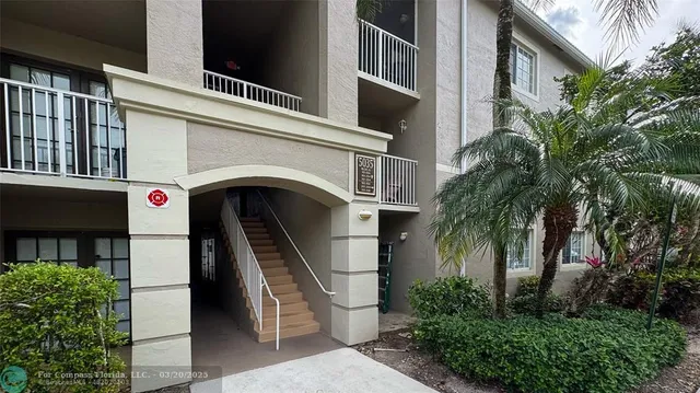 $219,000 | 5035 Wiles Road, Unit 102, Coconut Creek, FL 33073