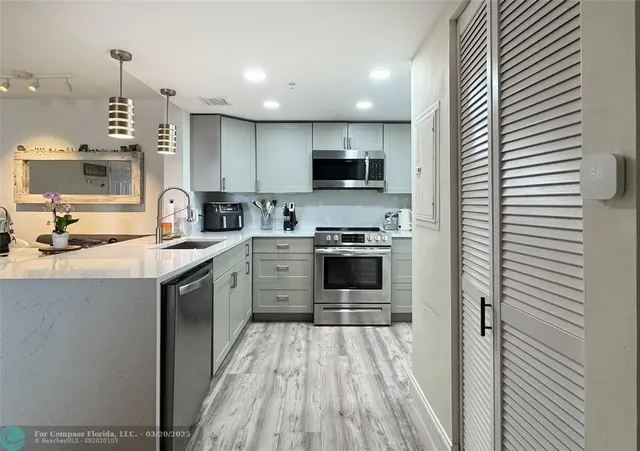 $219,000 | 5035 Wiles Road, Unit 102, Coconut Creek, FL 33073