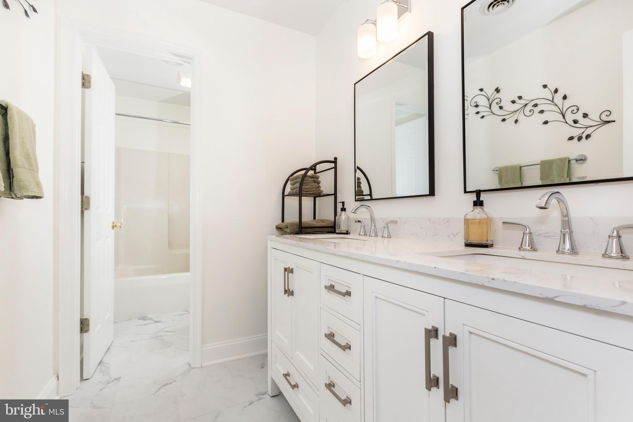 396 Houcksville Road South Hampstead, MD 21074 - Photo 29 of 96 Primary Home-Full Bath