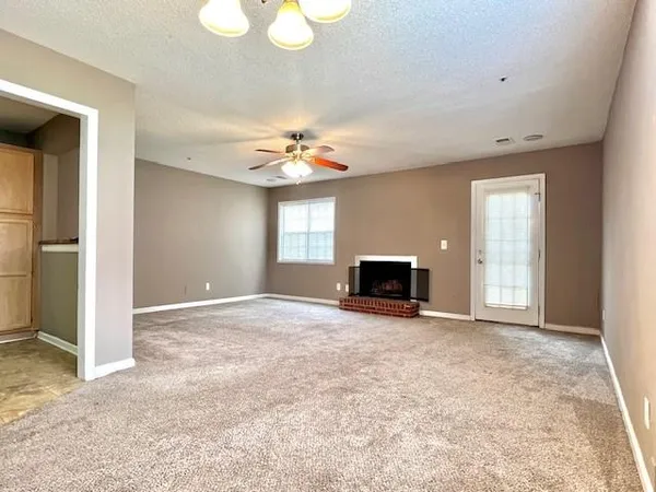 $1,595 | 3604 Spring Trace, Decatur, GA 30034