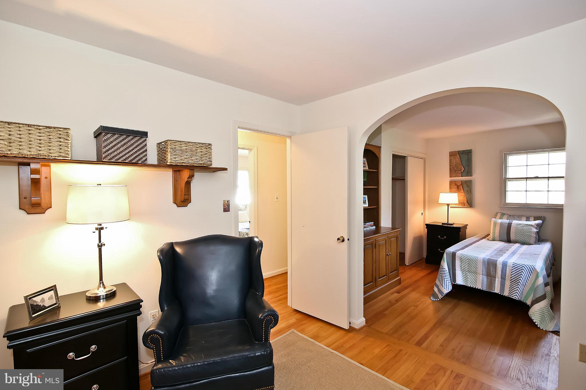 6318 Old Chesterbrook Road McLean, VA 22101 - Photo 19 of 30 Bedroom
