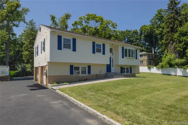 $650,000 | 3709 Foothill Street, Mohegan Lake, NY 10547