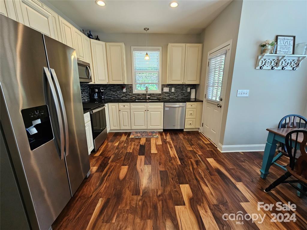 5904 Shirley Road Fort Lawn, SC 29714 - Photo 8 of 25 Gallery Image 8