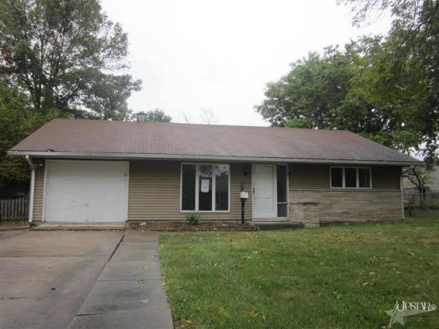 1017 Tulip Tree Road Fort Wayne, IN 46825 - Photo 1 of 9 Gallery Image 1