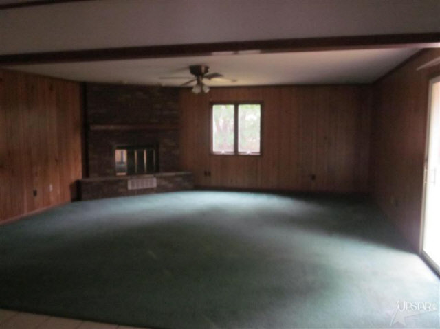 1017 Tulip Tree Road Fort Wayne, IN 46825 - Photo 3 of 9 Gallery Image 3