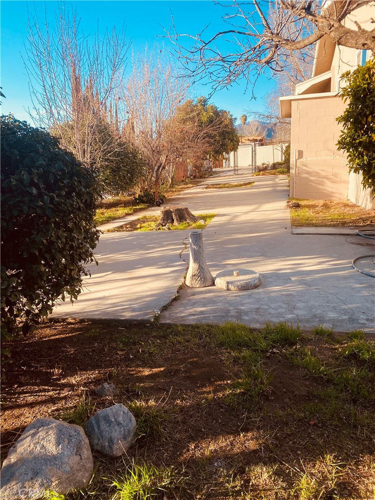 11745 Bryant Street Yucaipa, CA 92399 - Photo 25 of 28 a view of an ocean and a building