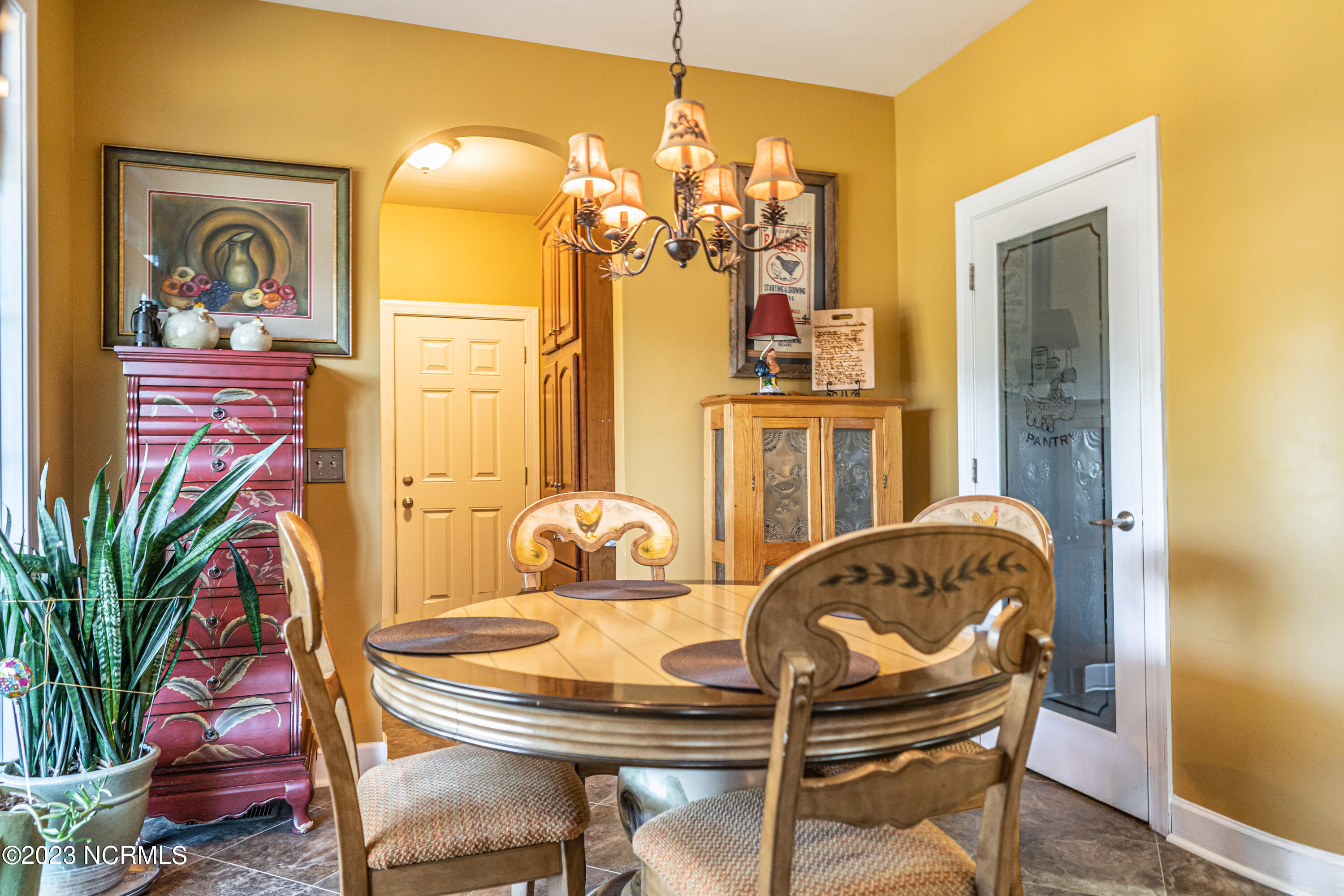 120 St Joseph Road Southern Pines, NC 28387 - Photo 10 of 33 Eat-in Area
