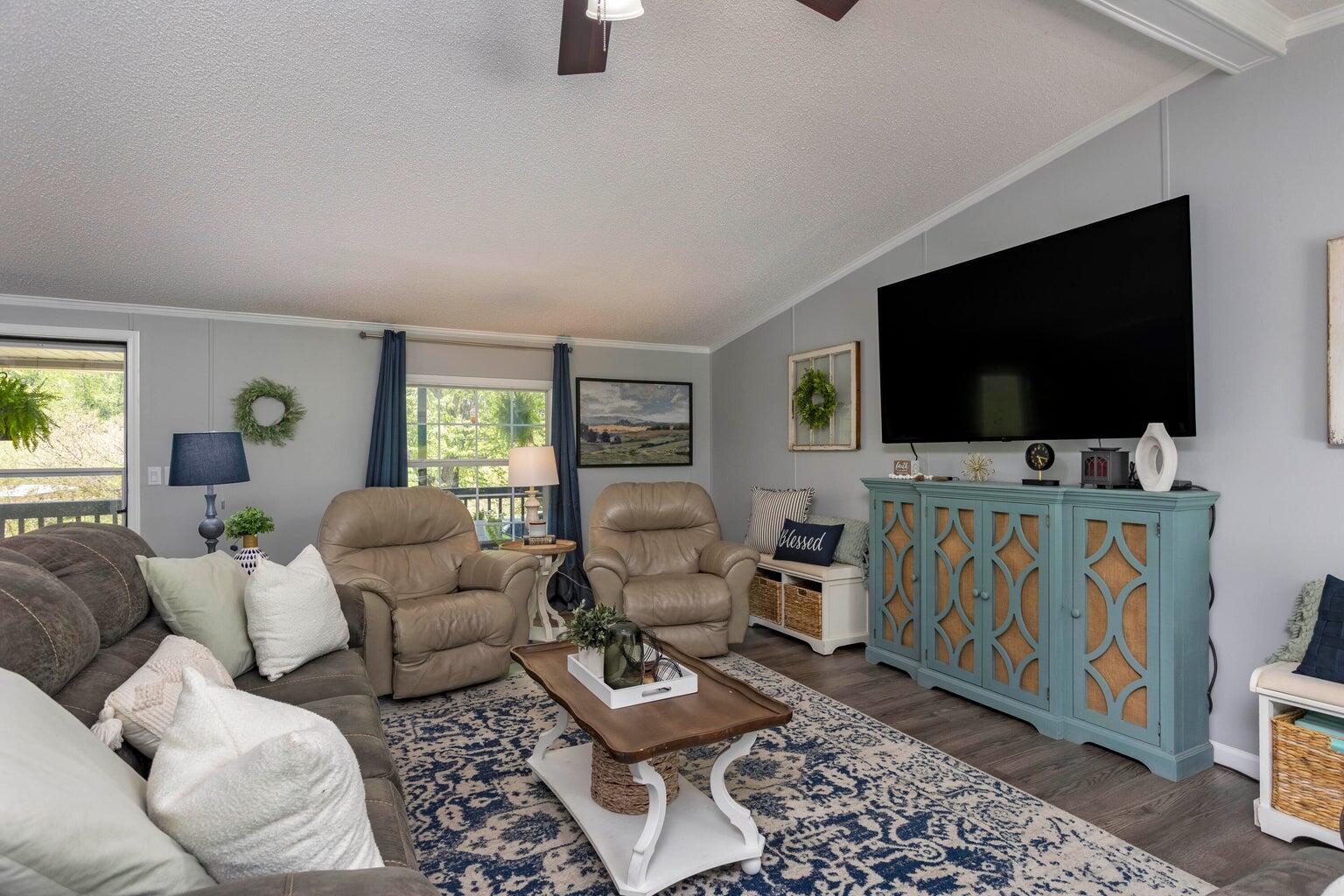 1355 Ideal Valley Road Spring City, TN 37381 - Photo 14 of 45 14