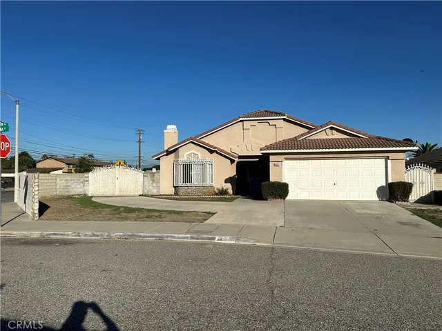 $3,150 | 8505 Robinia Street, Fontana, CA 92335