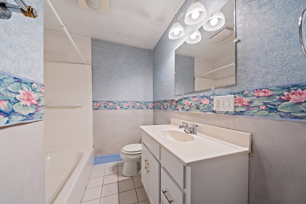 18 Walnut Avenue Scituate, MA 02066 - Photo 17 of 24