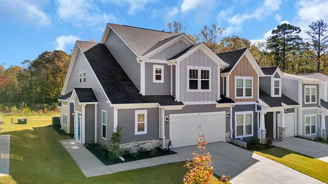 $2,695 | 323 Grange Vly Lane, Central, SC 29630